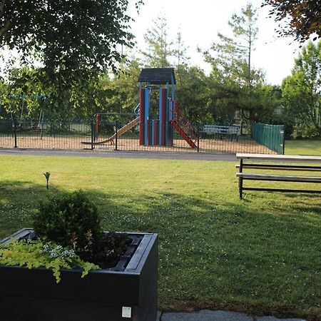 Goldcrest Village Apartments University Of Голуэй Экстерьер фото